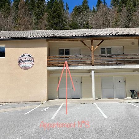 Appartement Ideal Pour Ete Et Hiver, Situe Au Pied Des Pistes De Ski Et Des Sentiers De Randonnee Преманон Экстерьер фото